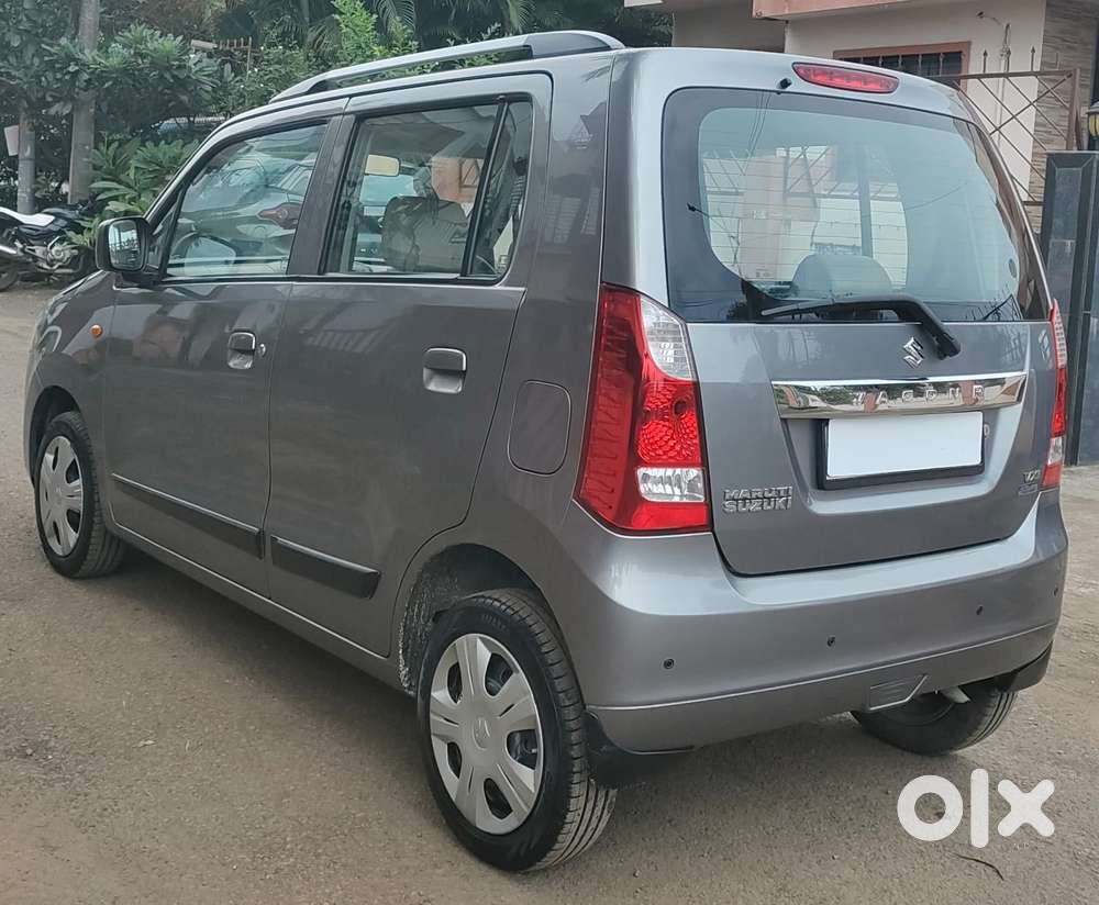 Maruti Suzuki Wagon R Amt Vxi Option, 2017, Petrol