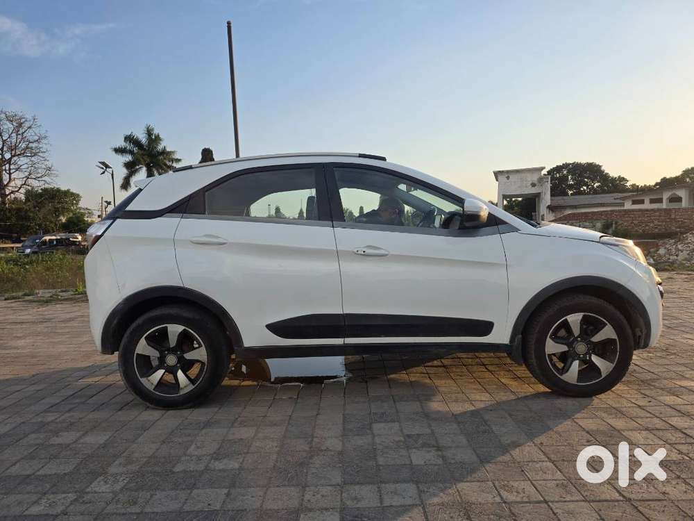 2019 Nexon Top Model