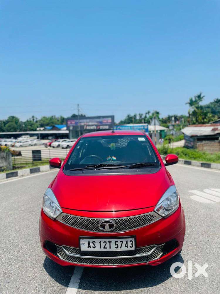 Tata Tiago 1.2 Revotron Xt, 2018, Petrol