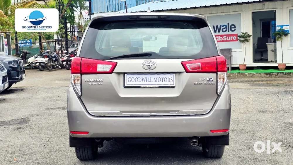Toyota Innova Crysta [2020-ongoing] 2.4 Zx 7 Str, 2022, Diesel