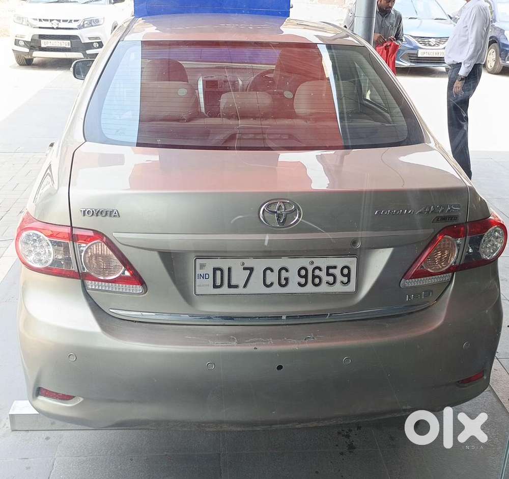 Toyota Corolla Altis 1.8 J, 2013, Petrol