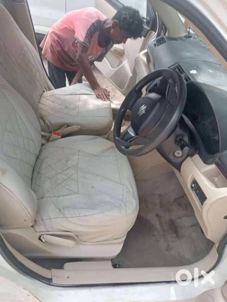 Maruti Suzuki Dzire 2017 Cng & Hybrids 200000 Km Driven