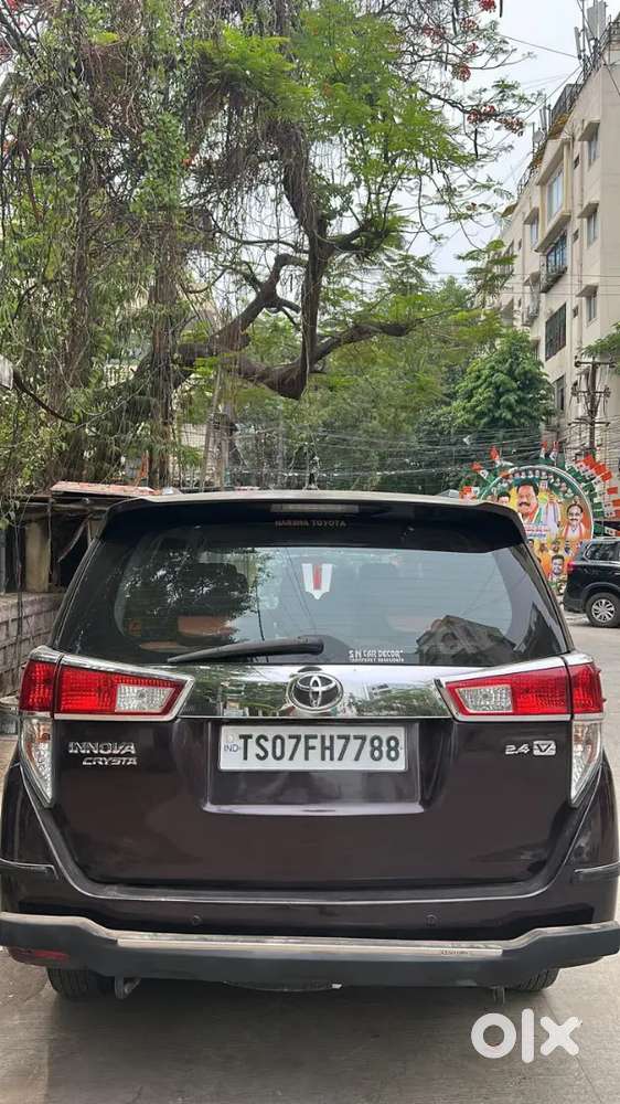 Toyota Innova Crysta 2.4 Vx 7 Str 2016