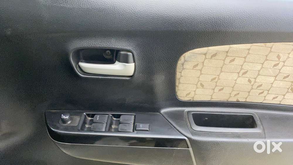 Maruti Suzuki Wagon R Vxi Amt, 2017, Petrol