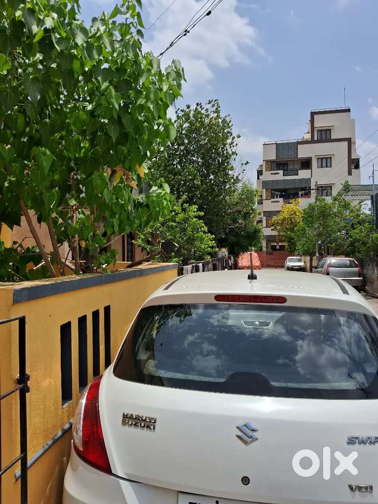 Maruti Suzuki Swift Diesel Vdi(o) 2017 Diesel 86000 Km Single Owner.