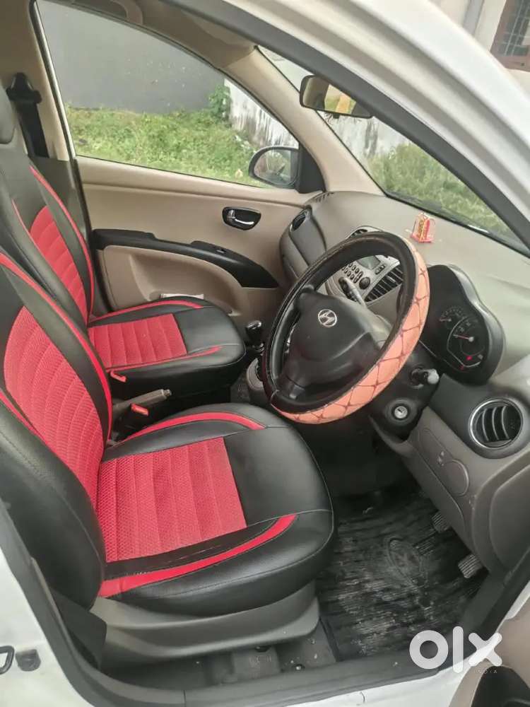 Hyundai I10 Sportz 2012