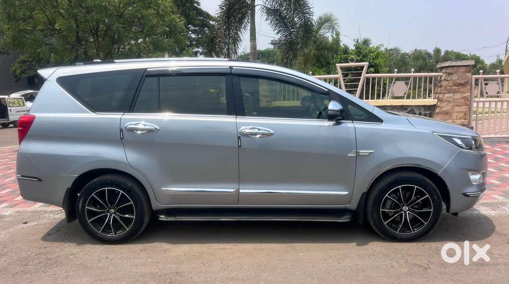 Toyota Innova Crysta Zx 2.4 Diesel 7 Seater, 2020, Diesel