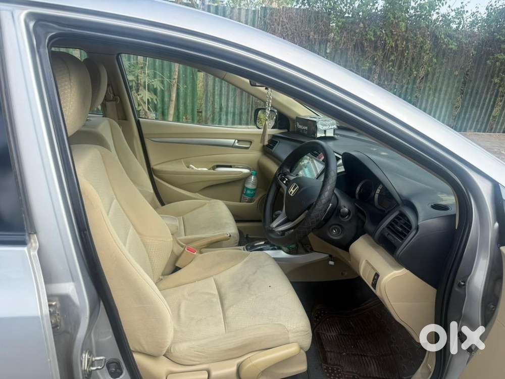 Honda Petrol Car 2011 Automatic 48k Odometer