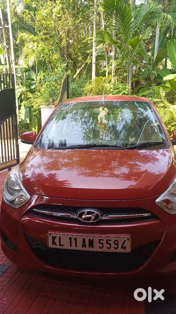 Hyundai I10 2012 Petrol 72000 Km Driven