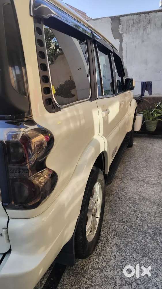 Mahindra Scorpio 2016diesel 860000 Km Driven