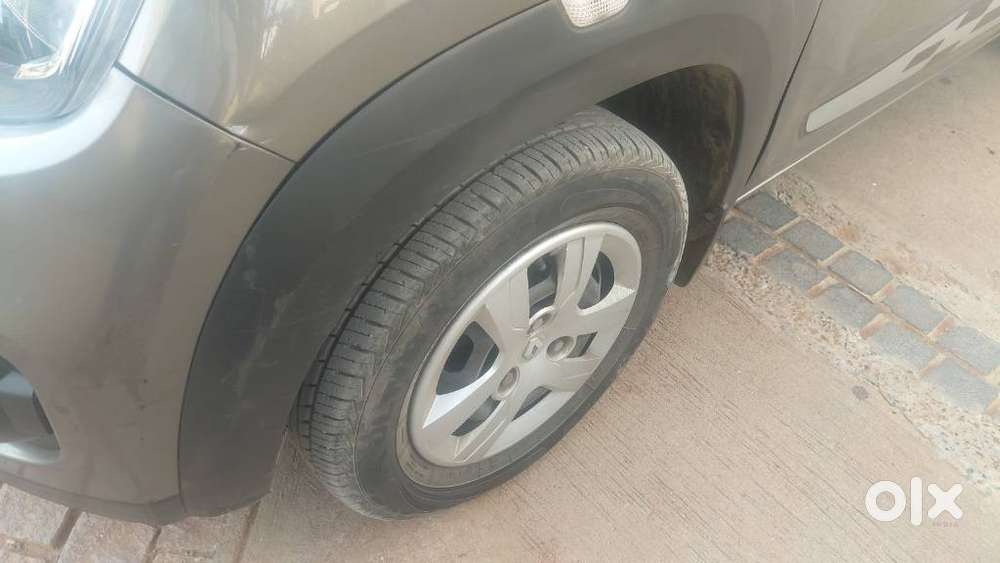 Renault Kwid 1.0 Rxt Amt Opt, 2018, Petrol