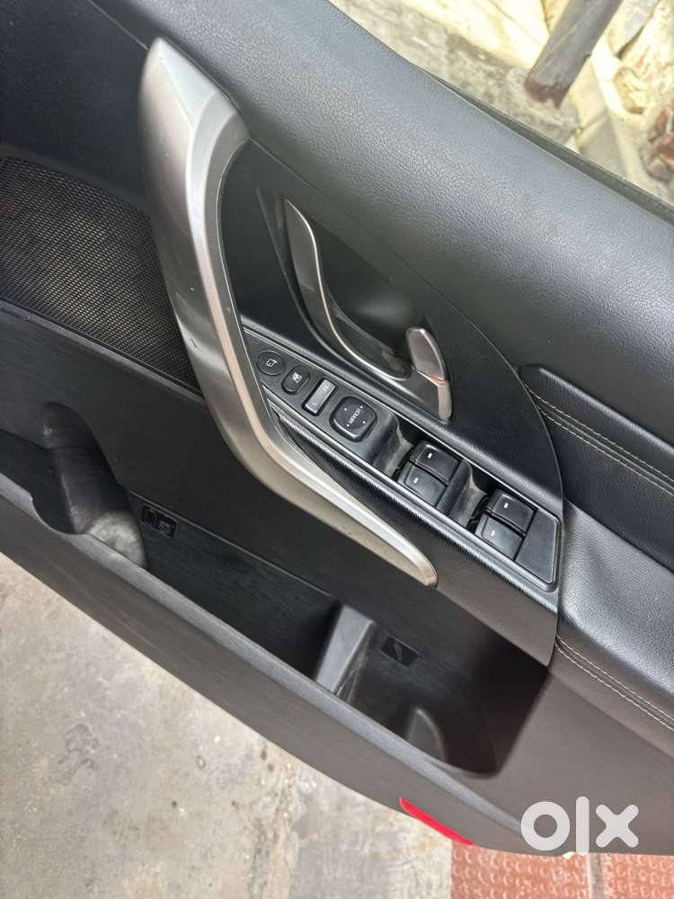 Mahindra Xuv500 W11, 2019, Diesel