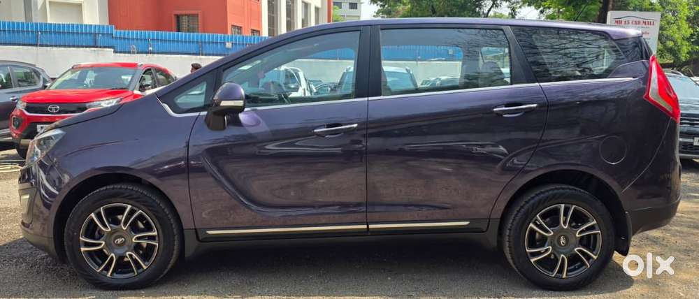 Mahindra Marazzo M8, 2018, Diesel