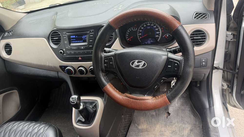 Hyundai Grand I10 Sportz, 2016, Petrol