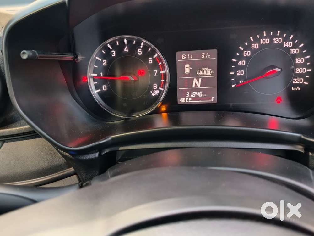 Maruti Suzuki Swift Vxi Ags, 2025, Petrol