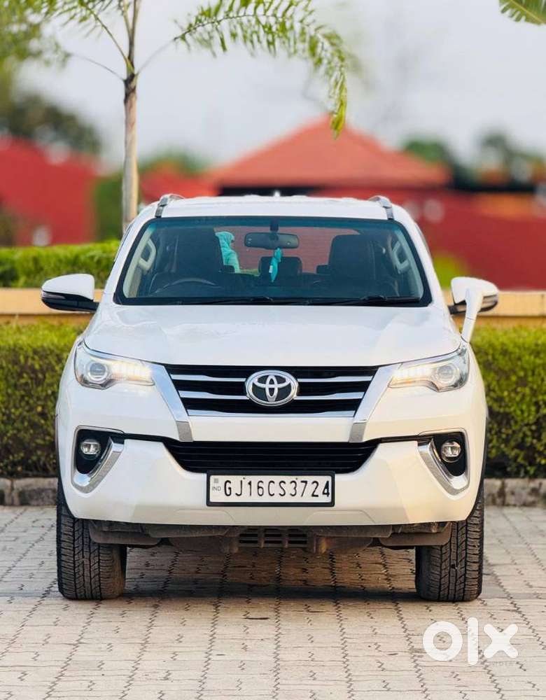 Toyota Fortuner 4x2 At 2.8 Diesel, 2020, Diesel