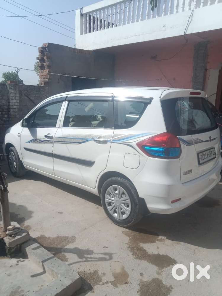 Maruti Suzuki Ertiga 2017 93580 Km Driven