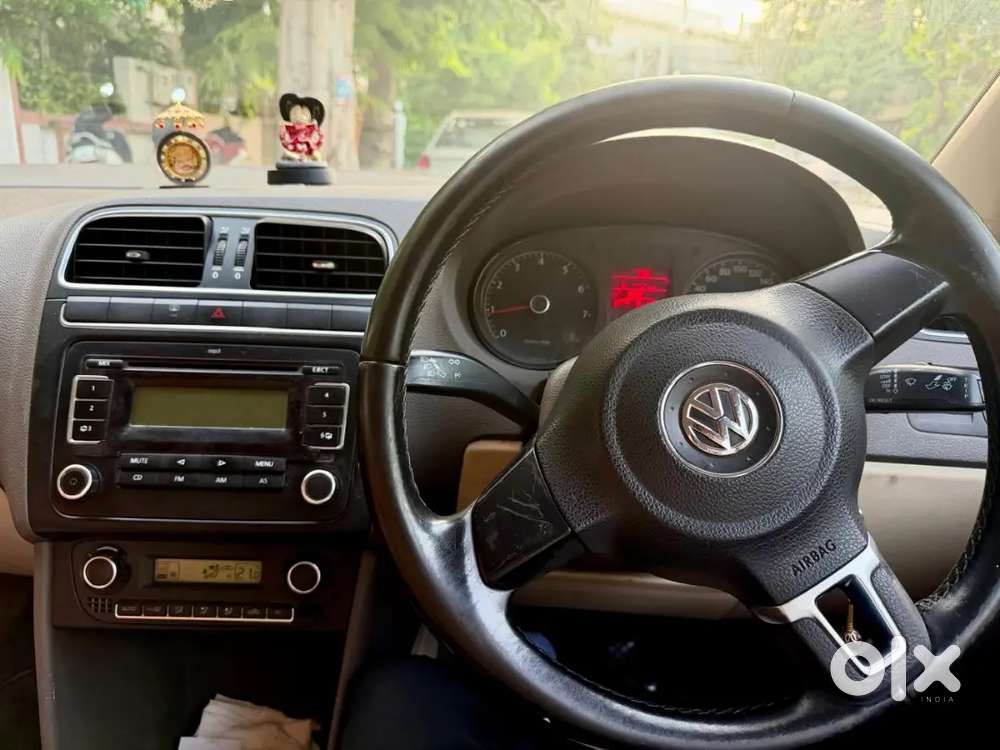 Volkswagen Vento 2011 Petrol Highline Manual