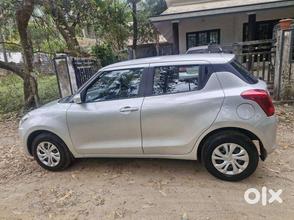Maruti Suzuki Swift 2018 Amt Vxi, 2018, Petrol