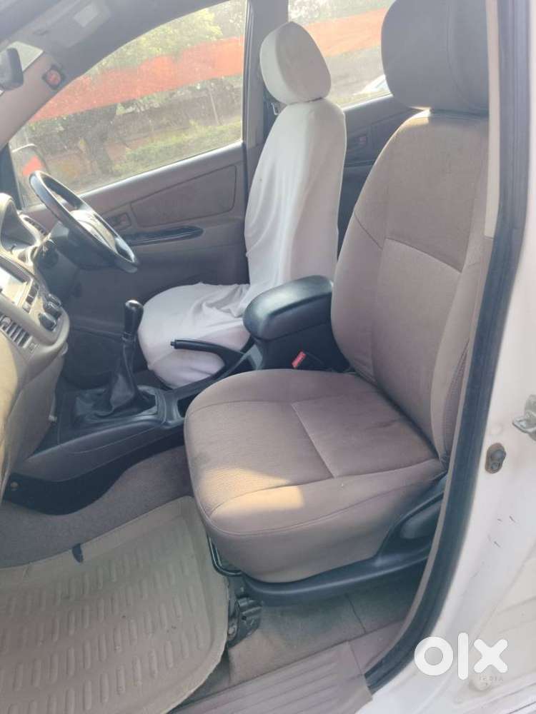 Toyota Innova 2.5 G (diesel) 7 Seater, 2016, Diesel