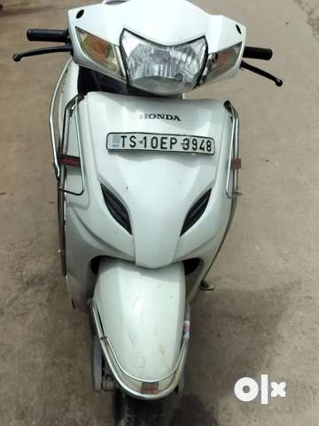Honda Activa 2017 3g super condition single owner recently service dn Scooters 1787841814