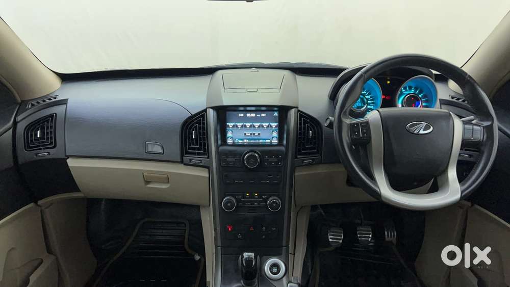 Mahindra Xuv500 2.2 W10, 2015, Diesel