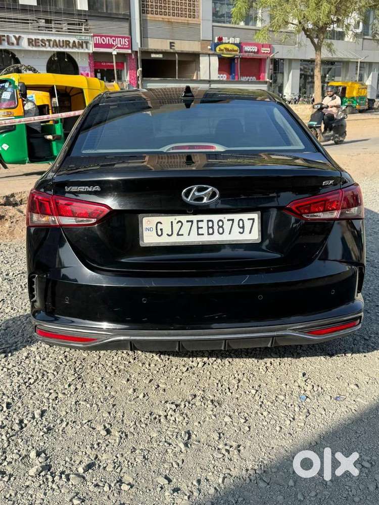2022 Hyundai Diesel Car Manual 80,000 Km Driven