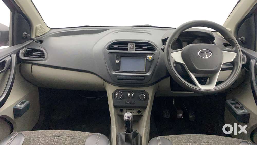 Tata Tiago Xe, 2016, Petrol
