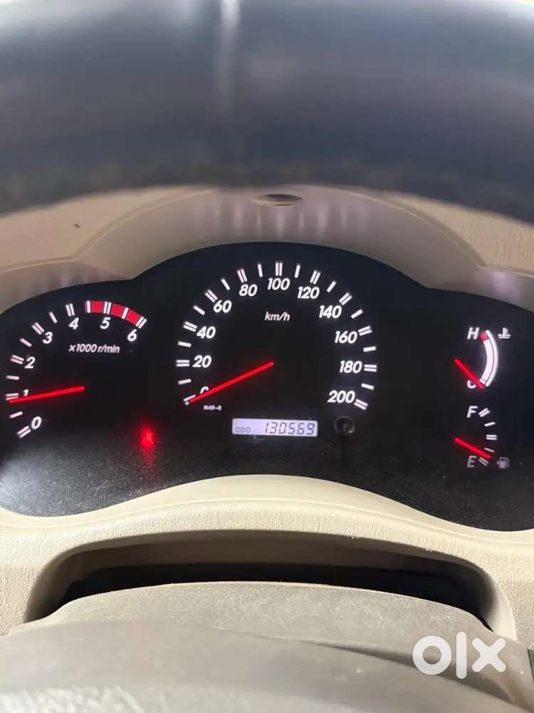 Toyota Innova 2.5 V 2011