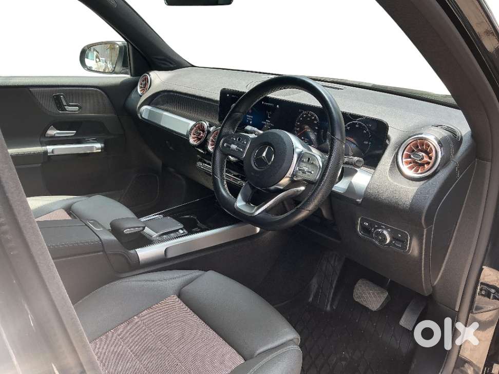 Mercedes-benz Eqb 300 4 Matic, 2023, Electric
