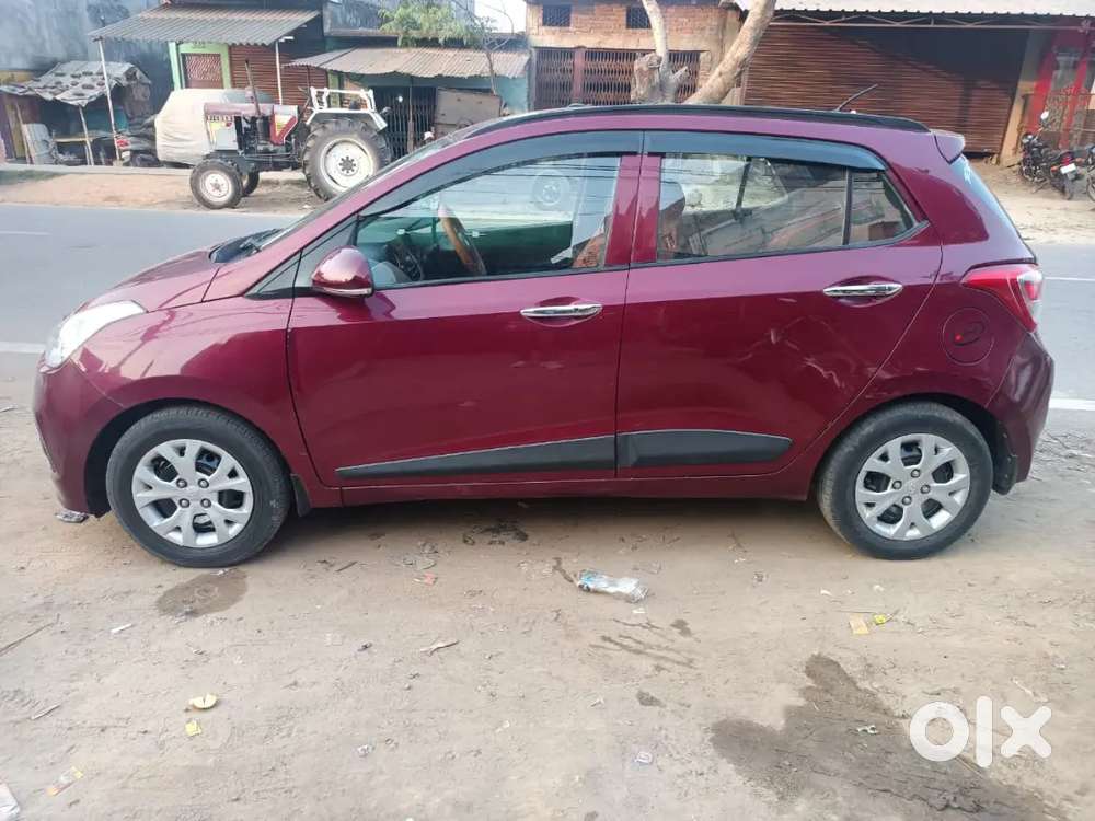 Hyundai Grand I10 2015 Diesel 72000 Km Driven