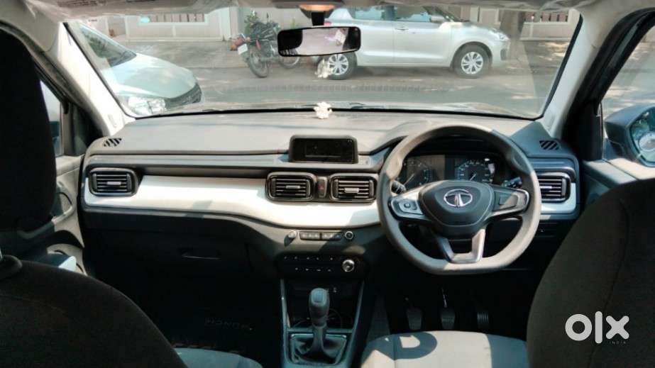 Tata Punch Pure, 2022, Petrol