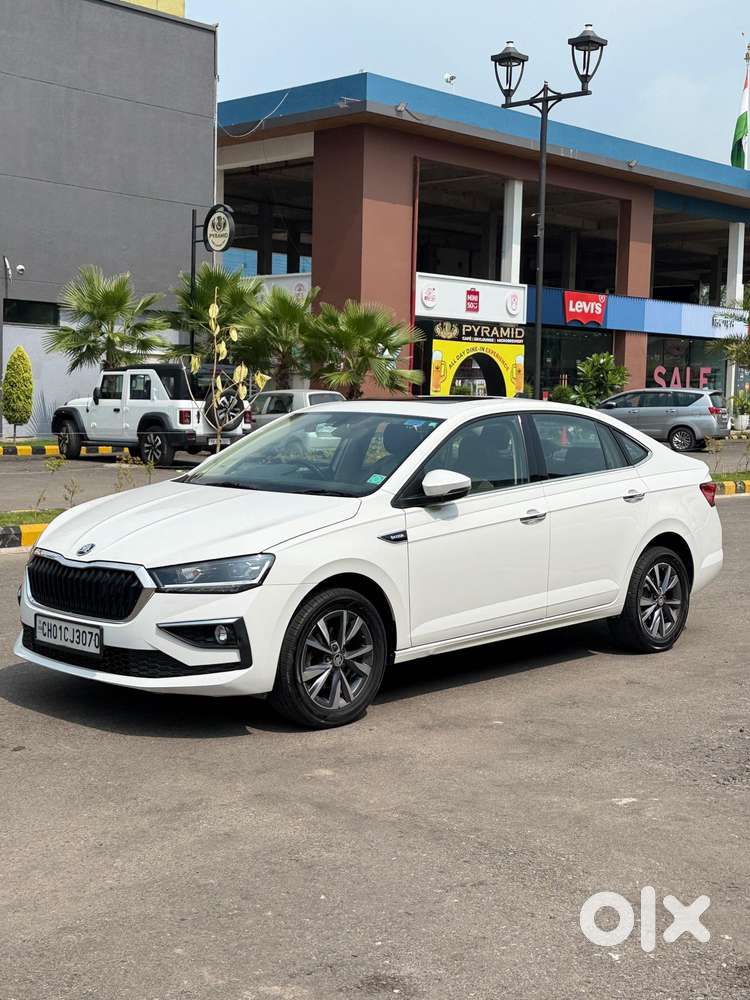 Skoda Slavia Style Matte 1.0 Tsi At, 2022, Petrol