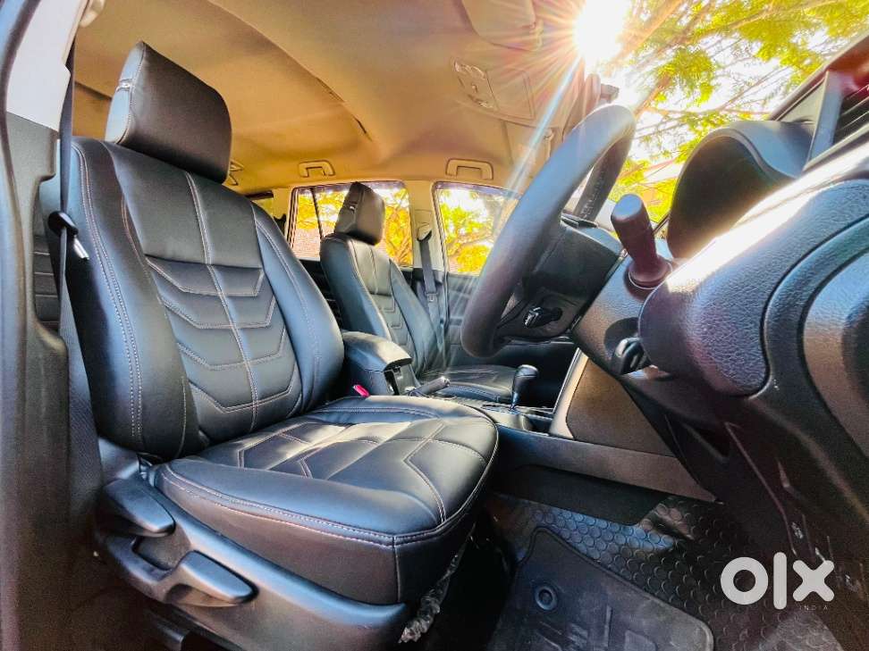 Toyota Innova Crysta [2020-ongoing] 2.4 Gx At 8 Str, 2021, Diesel