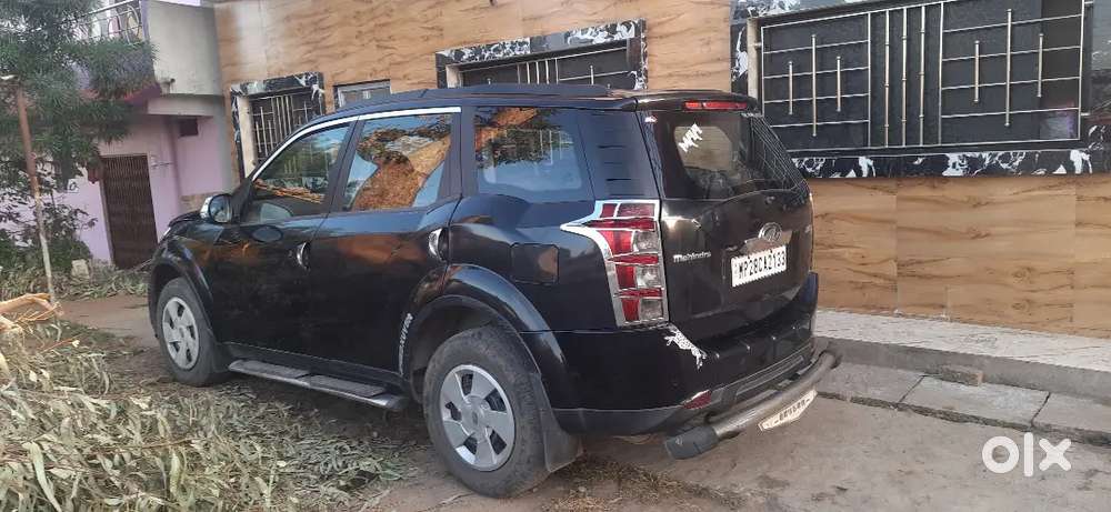 Mahindra Xuv500 2015 Diesel 93500 Km Driven
