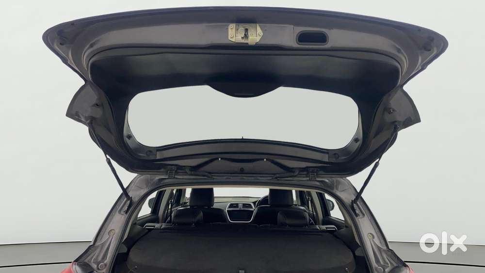 Maruti Suzuki S-cross 1.5 Alpha At, 2020, Petrol