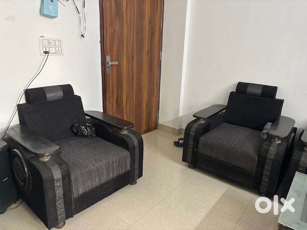 Sofa set 3+2 with a table
