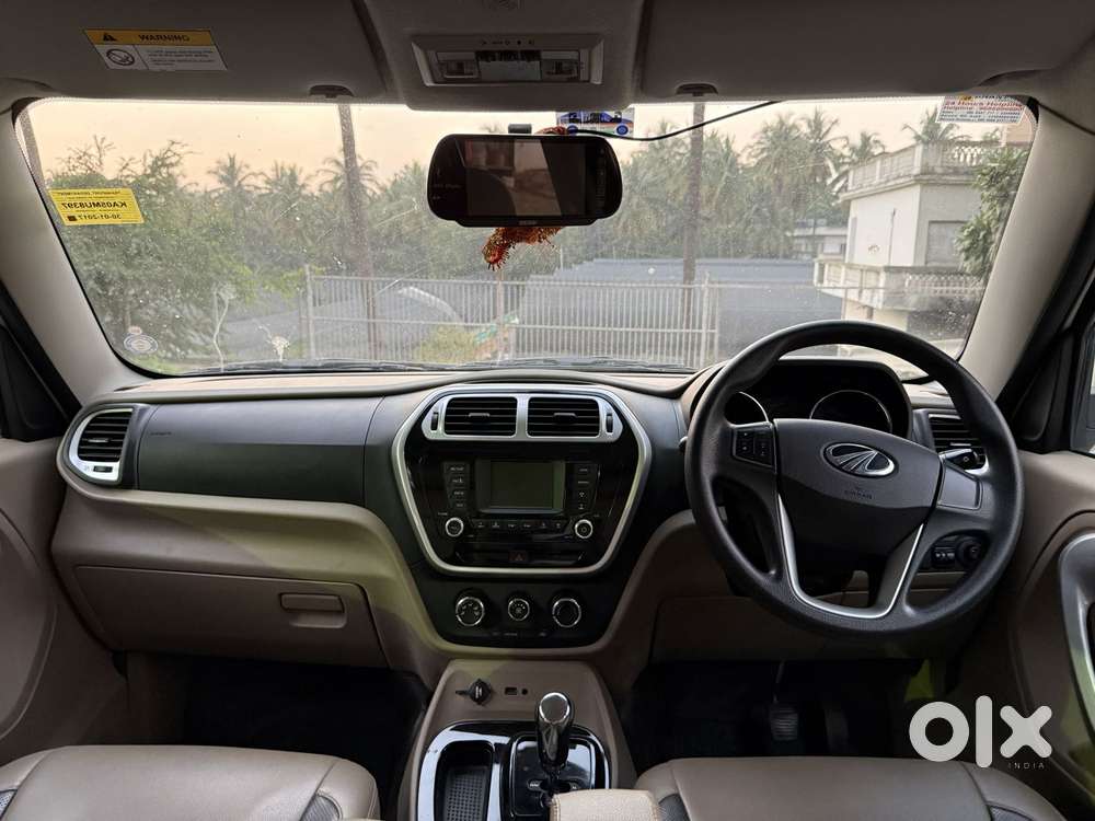 Mahindra Tuv 300 T8 Amt, 2017, Diesel