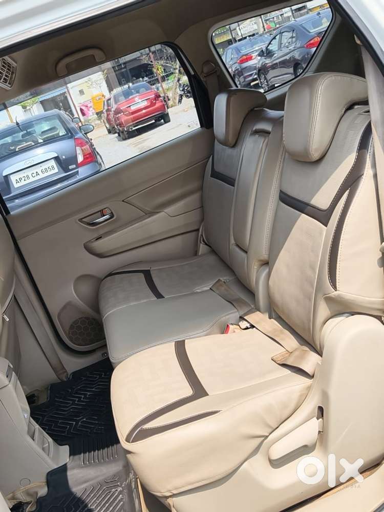 Maruti Suzuki Ertiga 1.3 Zdi Plus, 2024