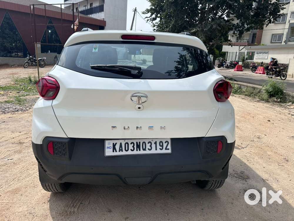Tata Punch Petrol 2023