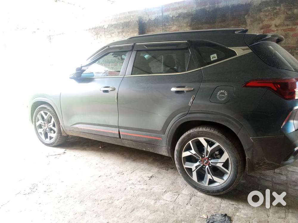Kia Seltos Car