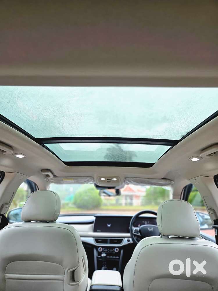 Mahindra Xuv700 2.2 Ax 5 Diesel Mt 7 Str, 2022, Diesel