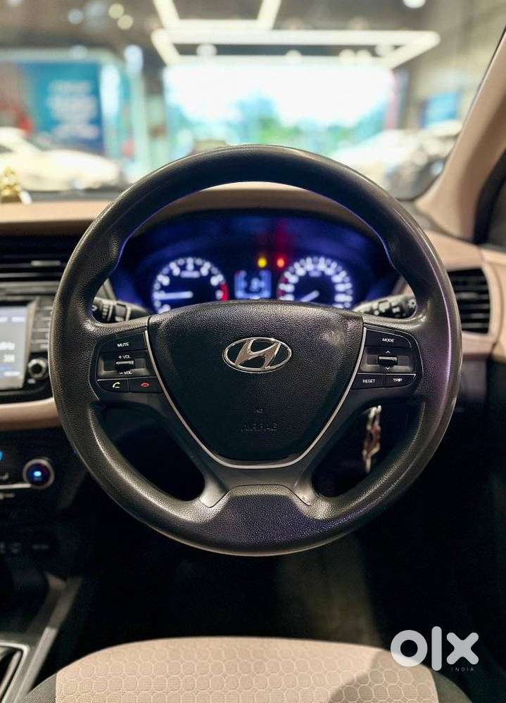 Hyundai I20 Petrol Asta, 2017, Petrol