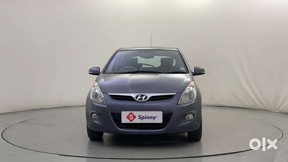 Hyundai I20 2009-2011 1.4 Asta (at), 2011, Petrol