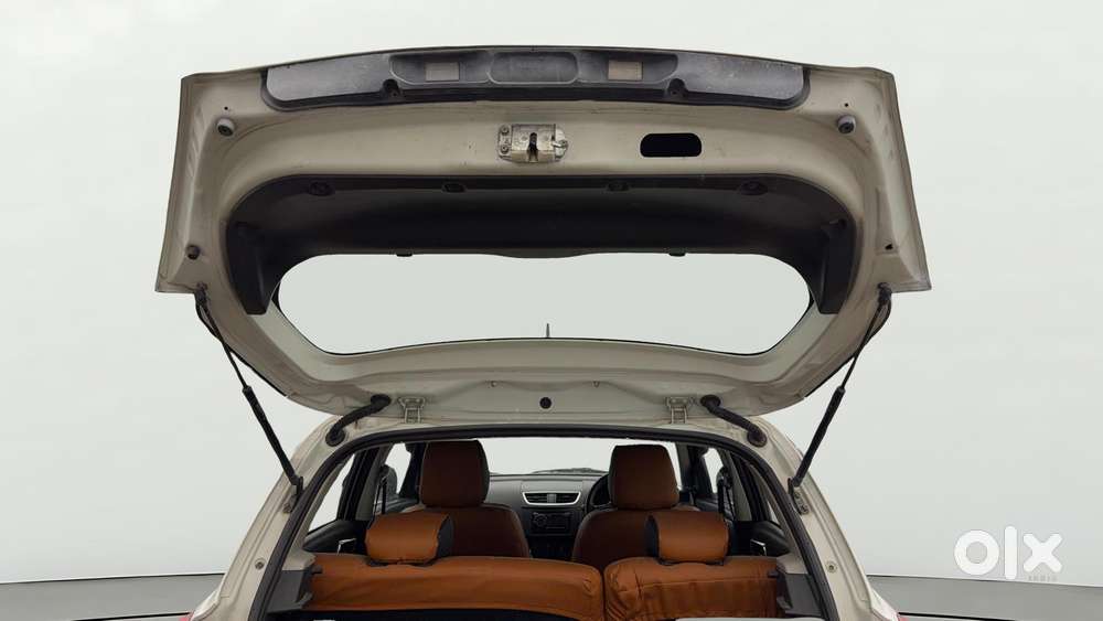 Maruti Suzuki Swift 1.2 Lxi (o), 2017, Petrol