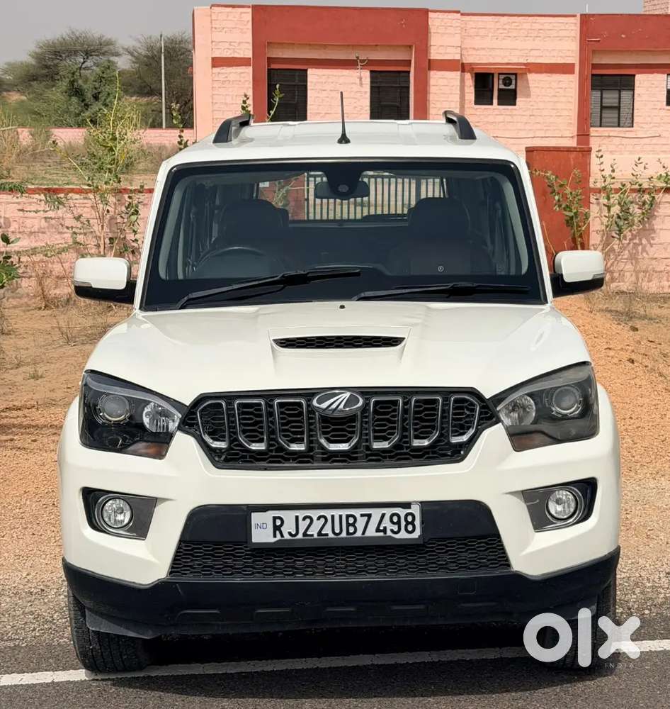 Mahindra Scorpio Classic 2022 Diesel 65000 Km Driven