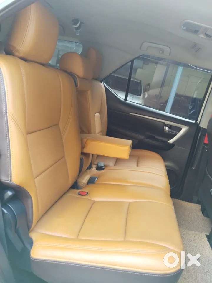 Toyota Fortuner 4x2 Mt 2.8 Diesel, 2021, Diesel