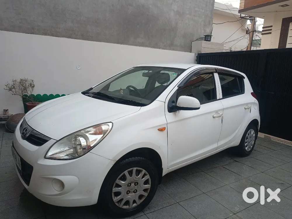 Hyundai I20 Magna 2010-2012 Petrol