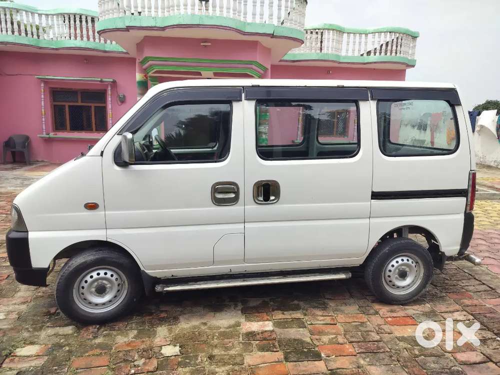 Maruti Suzuki Eeco Smiles 2024