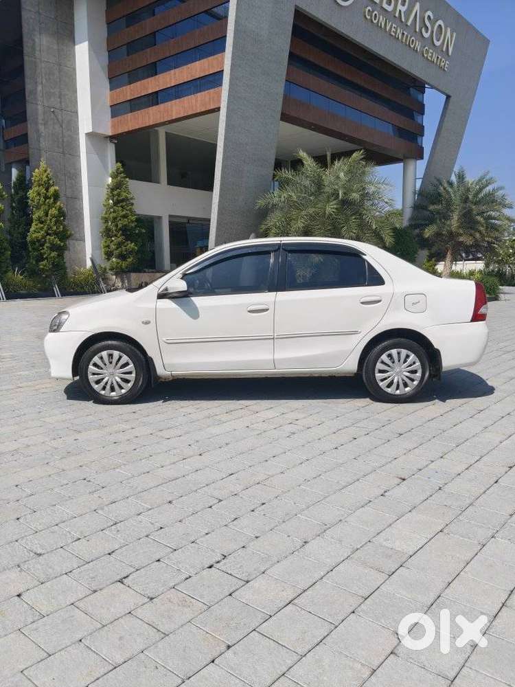 Toyota Etios, 2013